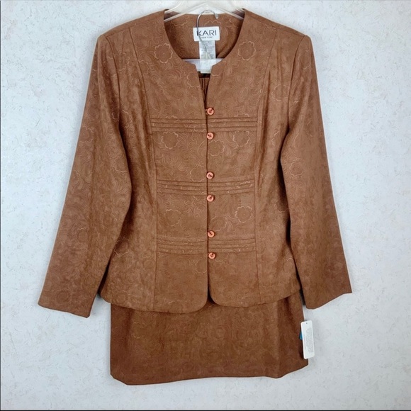 Vintage Dresses & Skirts - ☀️SALE☀️ Vintage Kari floral embossed suede boho skirt set